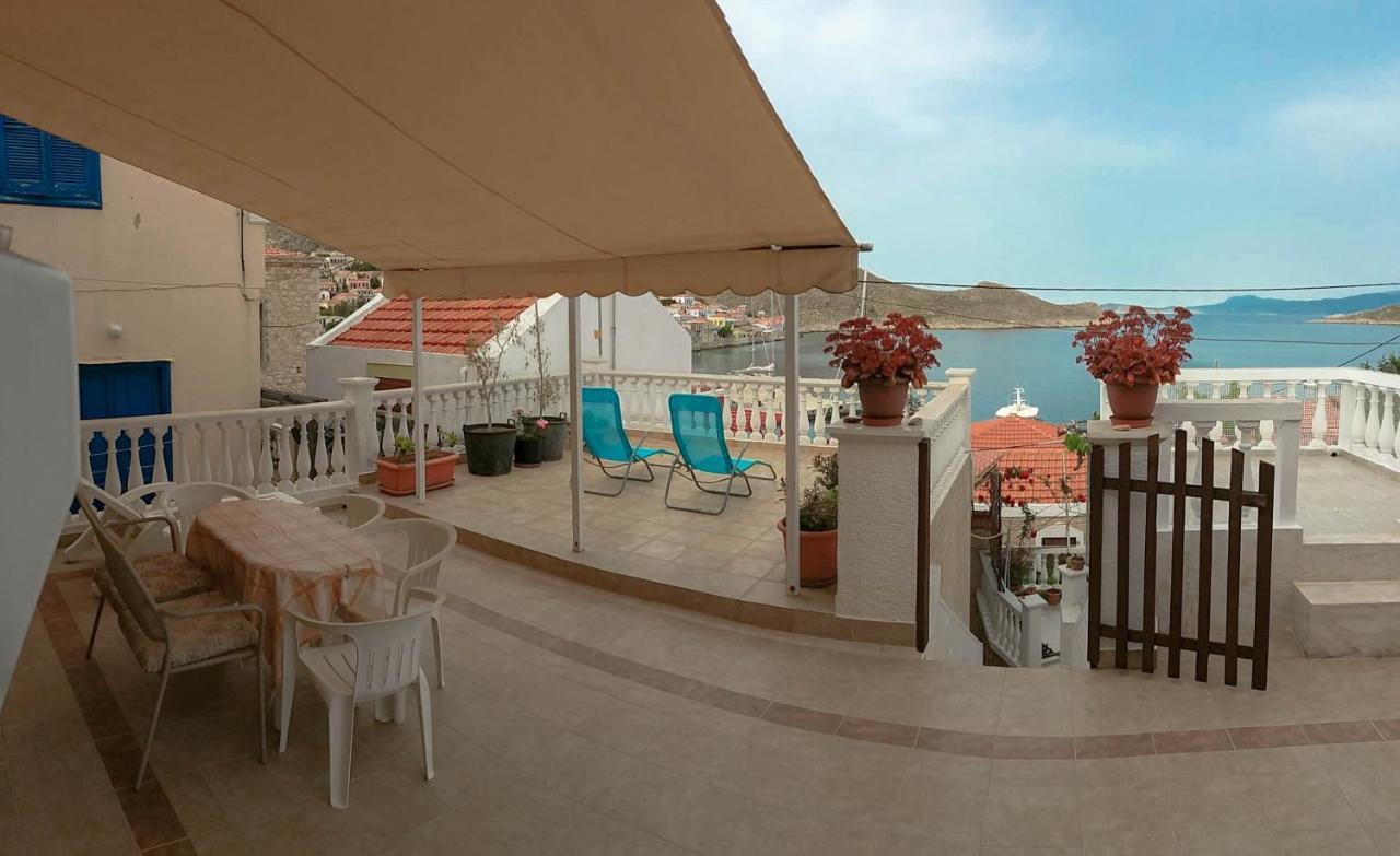 Villa Niovi Hálki Kültér fotó